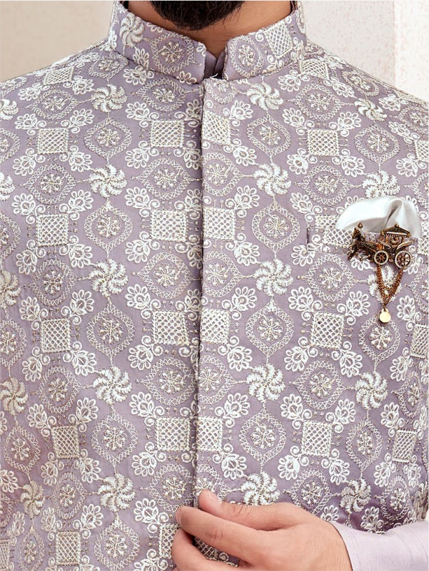 VARMILAN - KOTIKURTA - 16