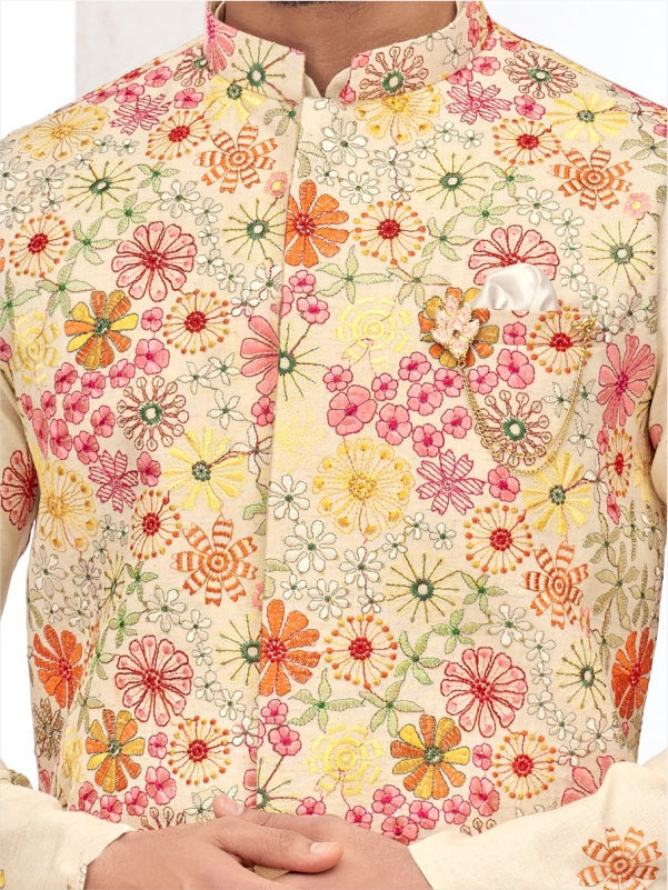 VARMILAN - KOTIKURTA - 18