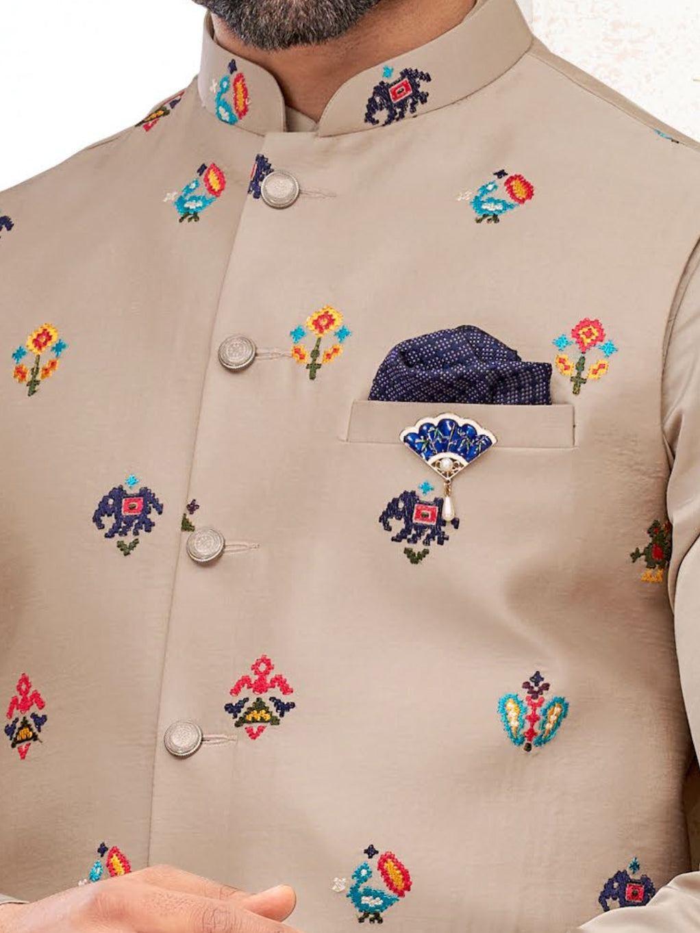 VARMILAN - KOTIKURTA - 19