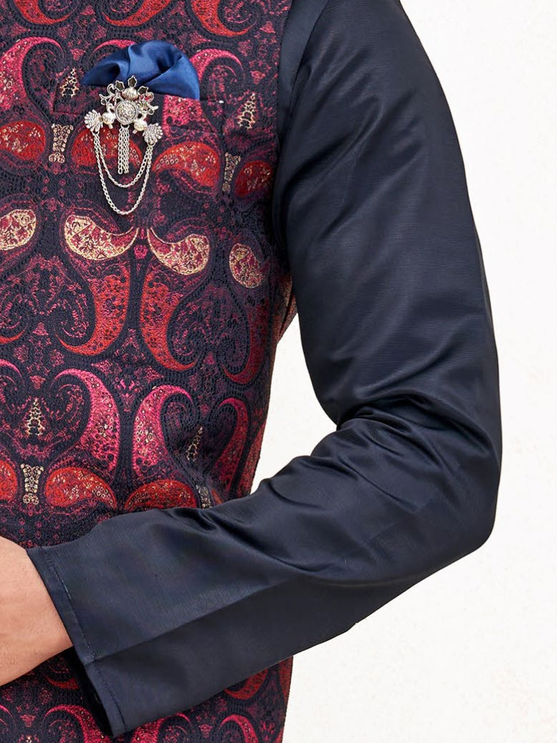 VARMILAN - KOTIKURTA - 28