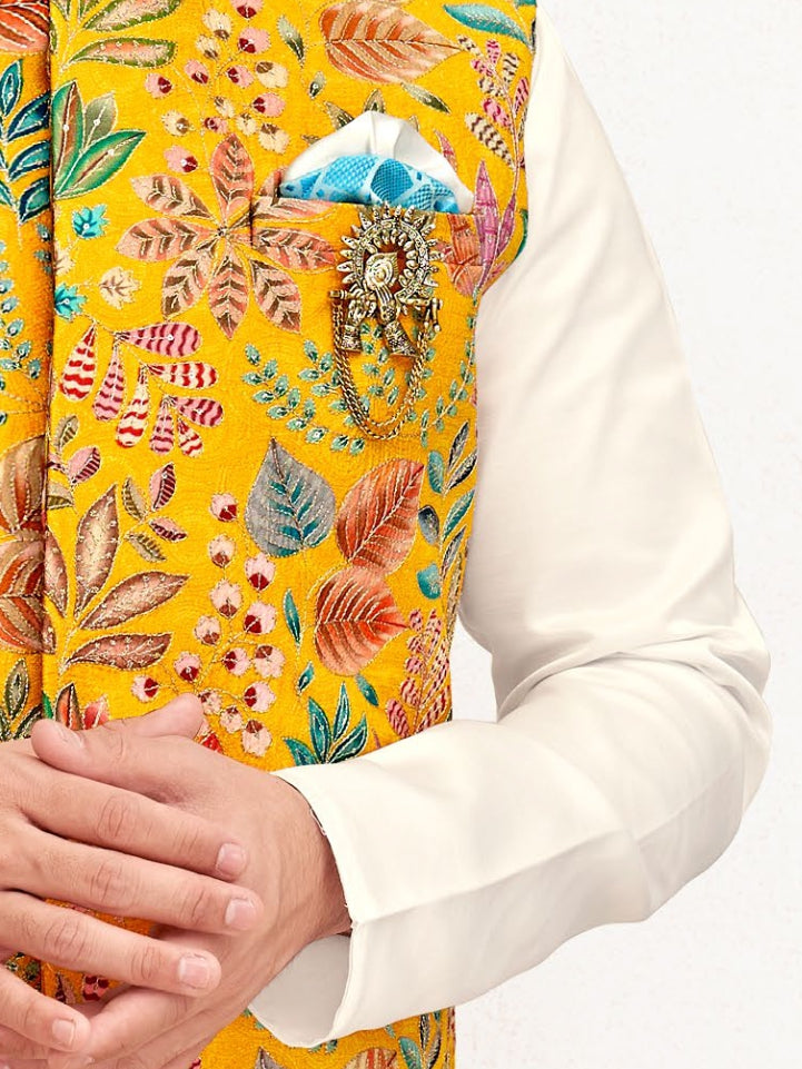 VARMILAN - KOTIKURTA - 15