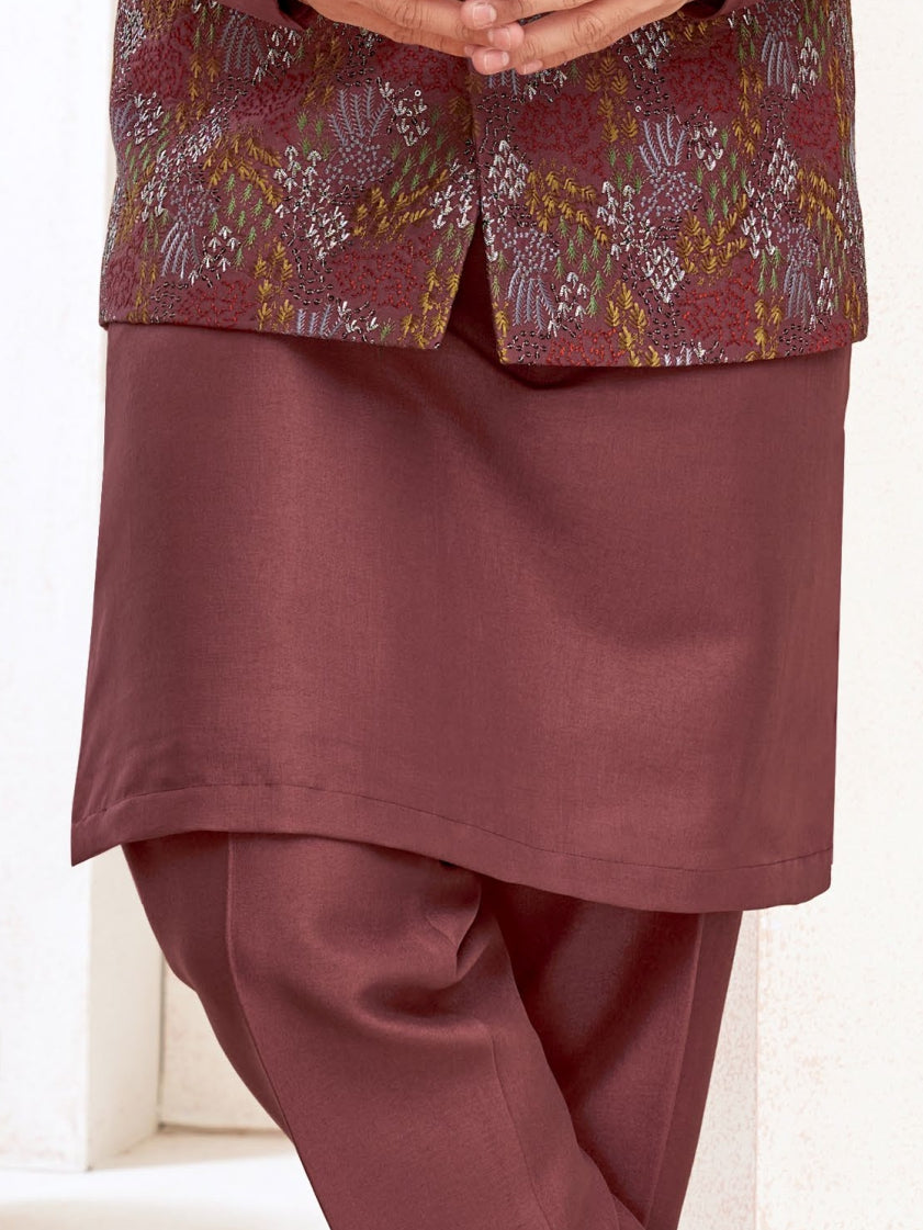 VARMILAN - KOTIKURTA - 24