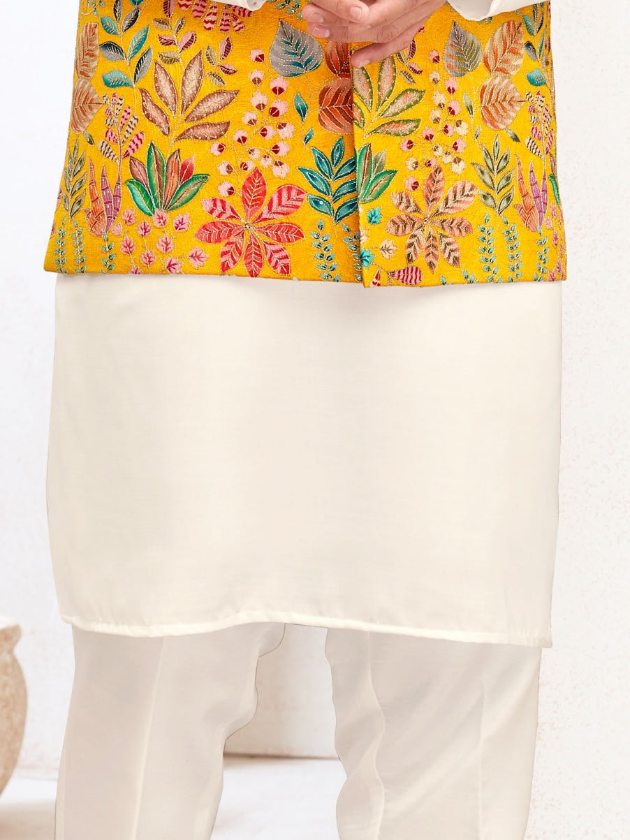 VARMILAN - KOTIKURTA - 15